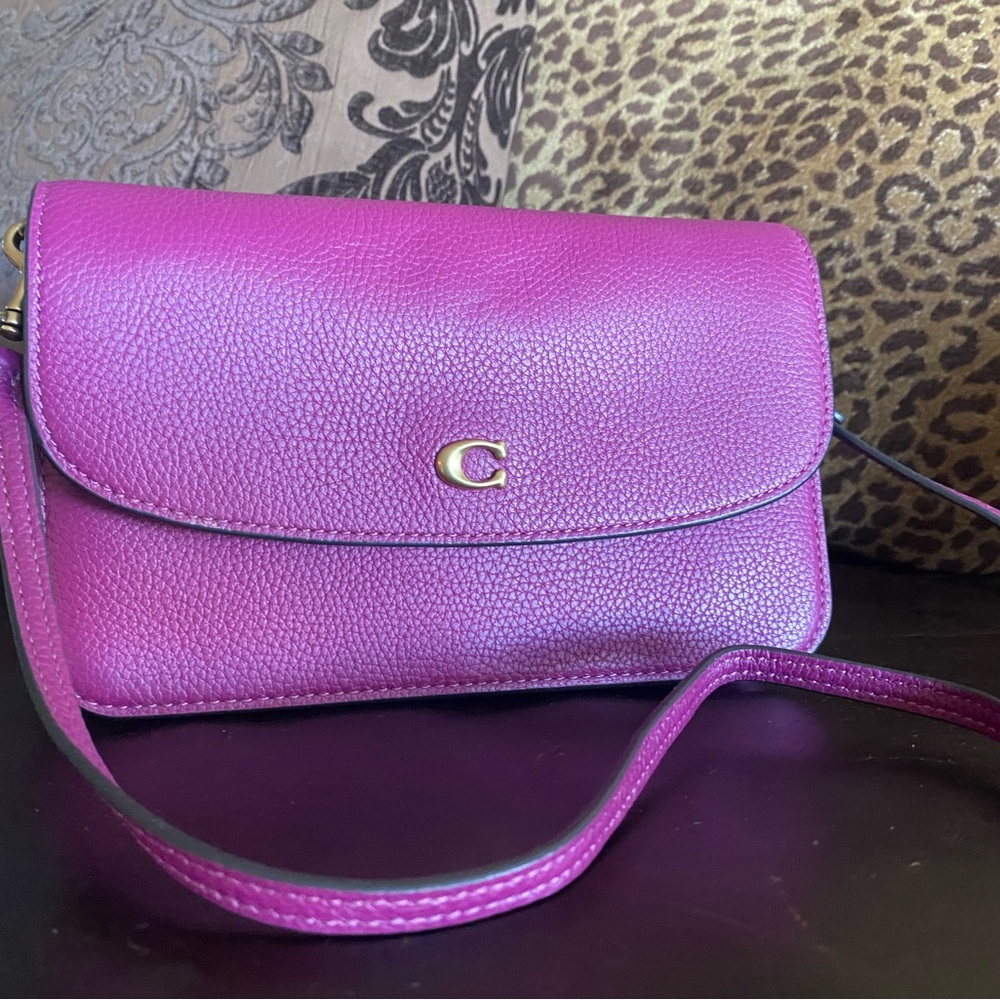 Cute PINK Coach Crossbody
